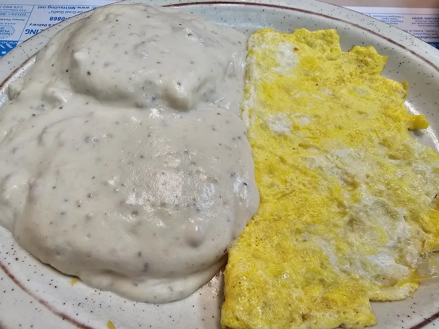 Biscuit and Gravy