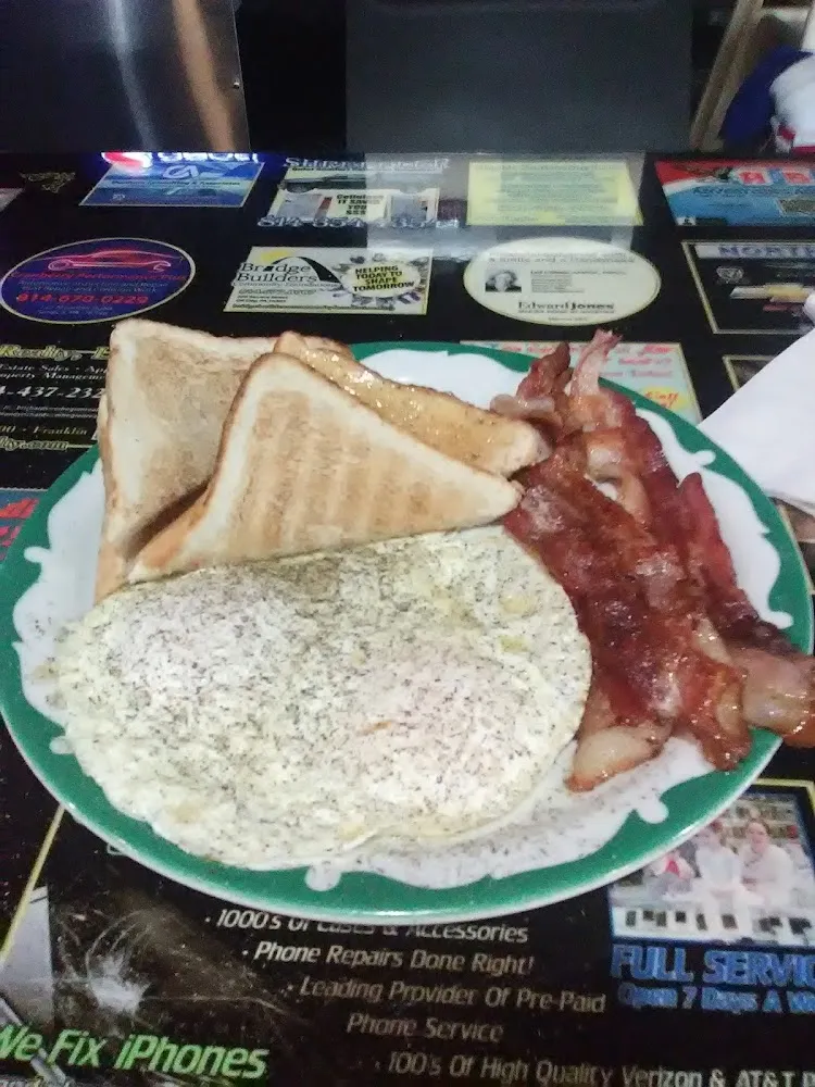 Eggs Bacon Texas Toast